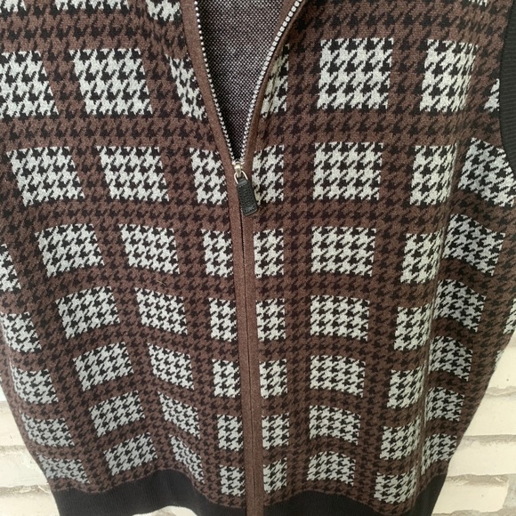 Daniel Cremieux Sweater Vest - Picture 5 of 5